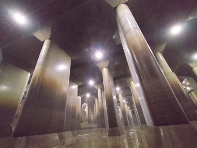 首都圏外郭放水路「地下神殿」